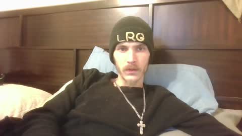 Snapshot of tootall803 chatting on January 13, 7:54 am TooTall803 online show from January 13, 7:54 am