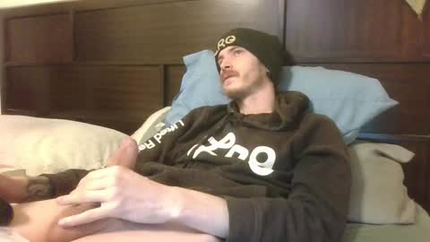 Snapshot of tootall803 chatting on January 17, 1:57 am TooTall803 online show from January 17, 1:57 am