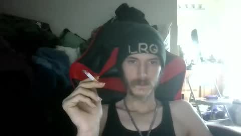 Snapshot of tootall803 chatting on March 9, 10:52 am TooTall803 online show from March 9, 10:52 am