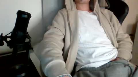 antonio online show from February 3, 3:26 am