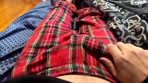 Snapshot of topcitydude chatting on December 3, 5:38 pm TopCityDude Pleasure Room online show from December 3, 5:38 pm