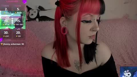 Snapshot of toriayun0 chatting on September 23, 12:15 am your personal gothic girl check it online show from September 23, 12:15 am