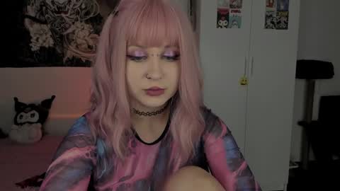Snapshot of toriayun0 chatting on January 23, 10:22 pm your personal gothic girl check it online show from January 23, 10:22 pm