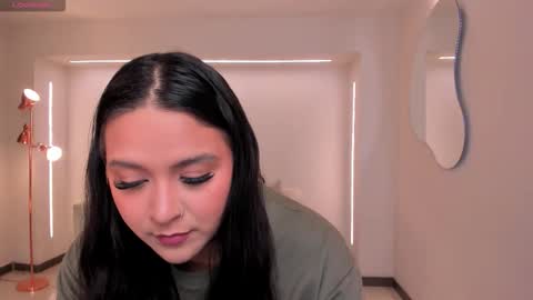 Snapshot of toricross1 chatting on October 13, 12:56 am Tori Cross online show from October 13, 12:56 am
