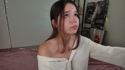 Ashley  online show from December 13, 4:49 pm