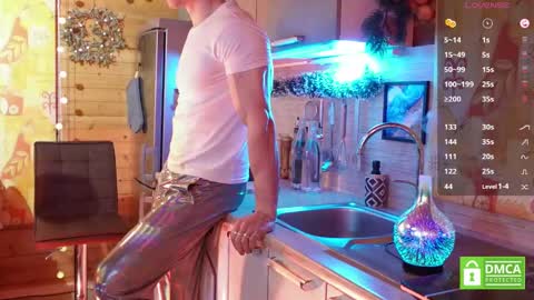 Paul online show from February 3, 3:49 pm