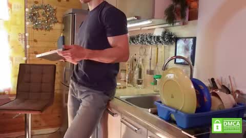 Paul online show from February 26, 11:11 am