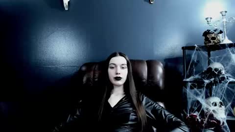 toxicdomme online show from March 4, 7:22 pm