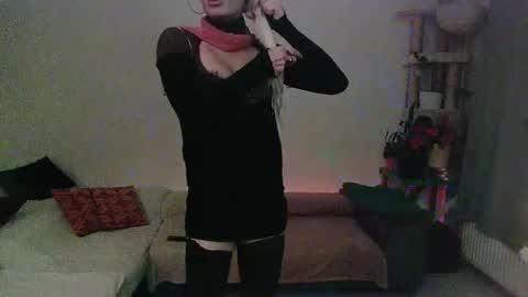 Patrizia online show from November 22, 3:49 am