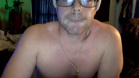 Snapshot of transcurious101 chatting on January 18, 2:02 pm transcurious101 online show from January 18, 2:02 pm