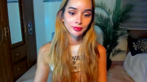 Daisy online show from December 25, 7:03 am