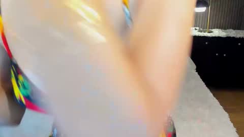 Daisy online show from October 25, 3:18 am