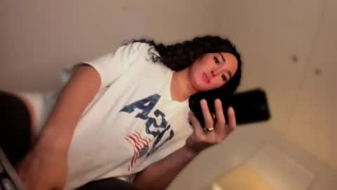 ALMIGHTY GODDESS VALENTINA online show from September 26, 9:50 am