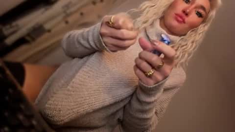 ALMIGHTY GODDESS VALENTINA online show from October 30, 12:33 am