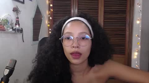 Emily online show from January 23, 6:03 pm