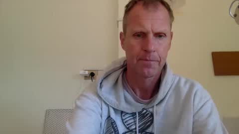 trebo00788 online show from April 19, 6:58 am