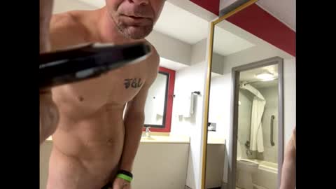 TreeBurner1 online show from October 14, 5:43 am