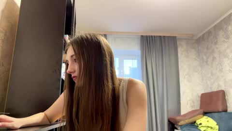 Tina online show from March 30, 2:28 pm