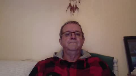 Fe-fi-fo-fum online show from March 1, 11:03 am