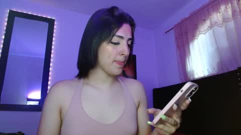 Snapshot of triana_damelio chatting on September 16, 1:57 pm triana_damelio online show from September 16, 1:57 pm