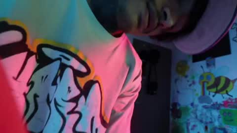 - trieone online show from April 26, 1:14 am