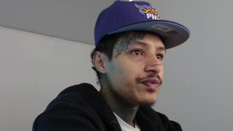 - trieone online show from December 4, 11:24 am