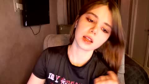 tripleprinces online show from January 13, 3:20 pm