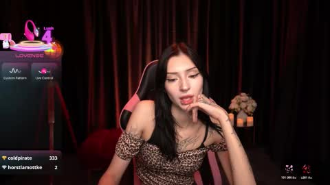 trix_void online show from November 7, 11:34 am