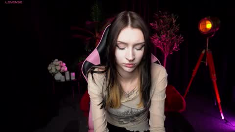 trix_void online show from February 21, 11:57 am