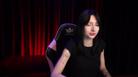 Snapshot of trix_void chatting on October 7, 8:10 am trix_void online show from October 7, 8:10 am