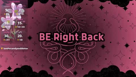 trixxiee_ online show from February 23, 3:45 am