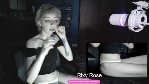RixyRose online show from September 24, 3:02 am