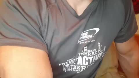 Troncq online show from February 9, 1:46 pm