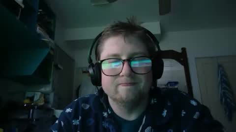 Snapshot of true_manofworth chatting on December 5, 6:04 am HandicappedLaugher online show from December 5, 6:04 am