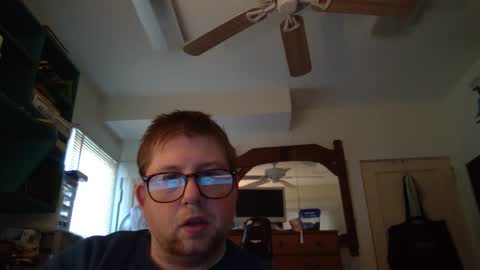 Snapshot of true_manofworth chatting on January 4, 2:14 pm HandicappedLaugher online show from January 4, 2:14 pm