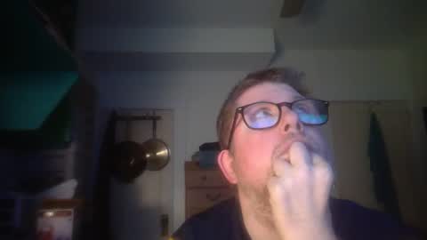 Snapshot of true_manofworth chatting on October 7, 6:53 am HandicappedLaugher online show from October 7, 6:53 am