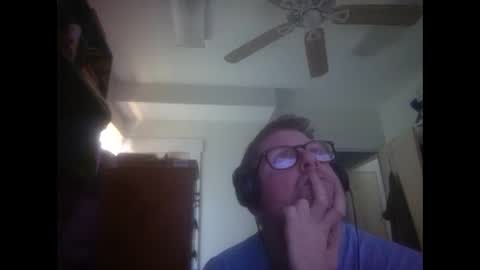 Snapshot of true_manofworth chatting on September 12, 6:54 pm HandicappedLaugher online show from September 12, 6:54 pm