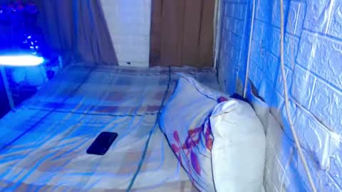 Snapshot of ts_ladycarla19 chatting on December 3, 2:09 am Carla online show from December 3, 2:09 am