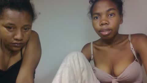 tsaraflorida online show from December 15, 11:23 pm