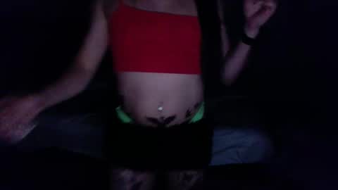 tscarlahdez online show from February 10, 7:00 am