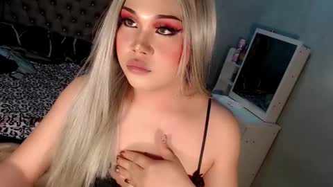 Snapshot of tsscarlett_xx chatting on September 24, 9:32 pm jayvie online show from September 24, 9:32 pm