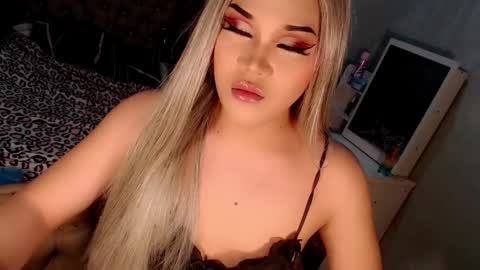 Snapshot of tsscarlett_xx chatting on October 12, 4:21 pm jayvie online show from October 12, 4:21 pm