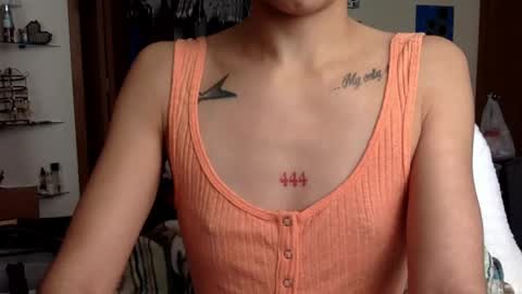 Snapshot of tucataleya chatting on January 21, 6:23 pm MissCataleya online show from January 21, 6:23 pm