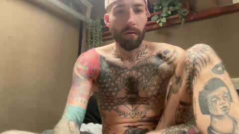 Snapshot of tuhands chatting on March 5, 10:00 am Tuhands online show from March 5, 10:00 am