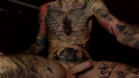 Snapshot of tuhands chatting on December 19, 3:52 pm Tuhands online show from December 19, 3:52 pm