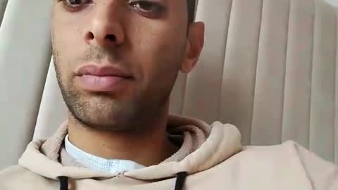 TunisienSexyGuy online show from February 10, 11:04 am