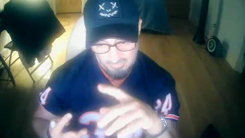 tuscan_taurus online show from November 27, 7:05 am