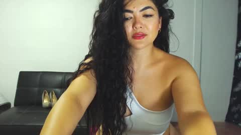 Snapshot of tuti_sex chatting on September 16, 3:08 am tuti online show from September 16, 3:08 am