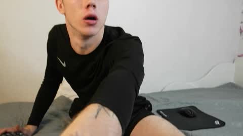 Angus online show from October 17, 7:40 pm