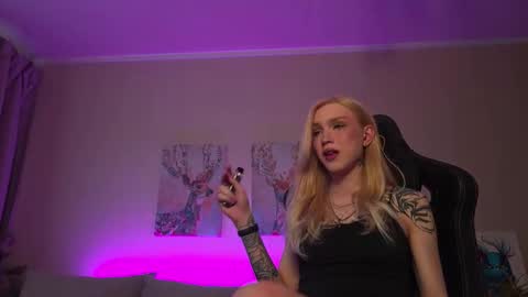 Maria 3 online show from March 4, 2:36 pm